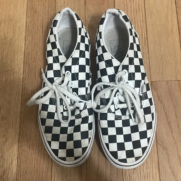 Checkered Vans - Picture 2 of 4
